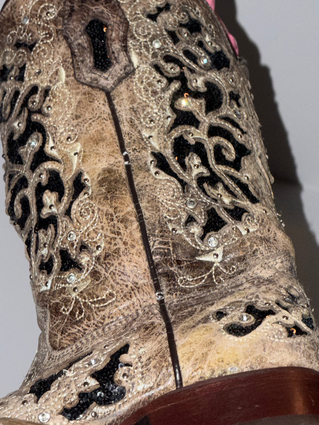 OFFCL. CORRALCOWGIRL BOOTS 